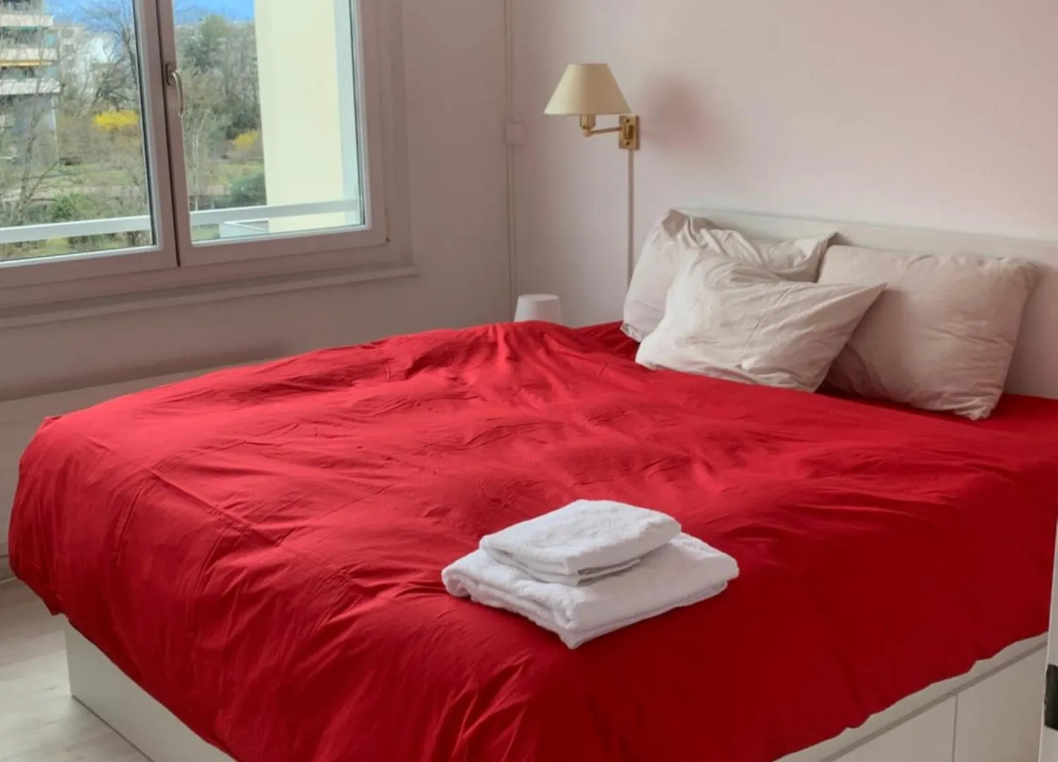 Beautiful 1-Bed Apartment Near Palexpo, Un Agencies & Diplomatic Missions Γενεύη 0*,  Ελβετία